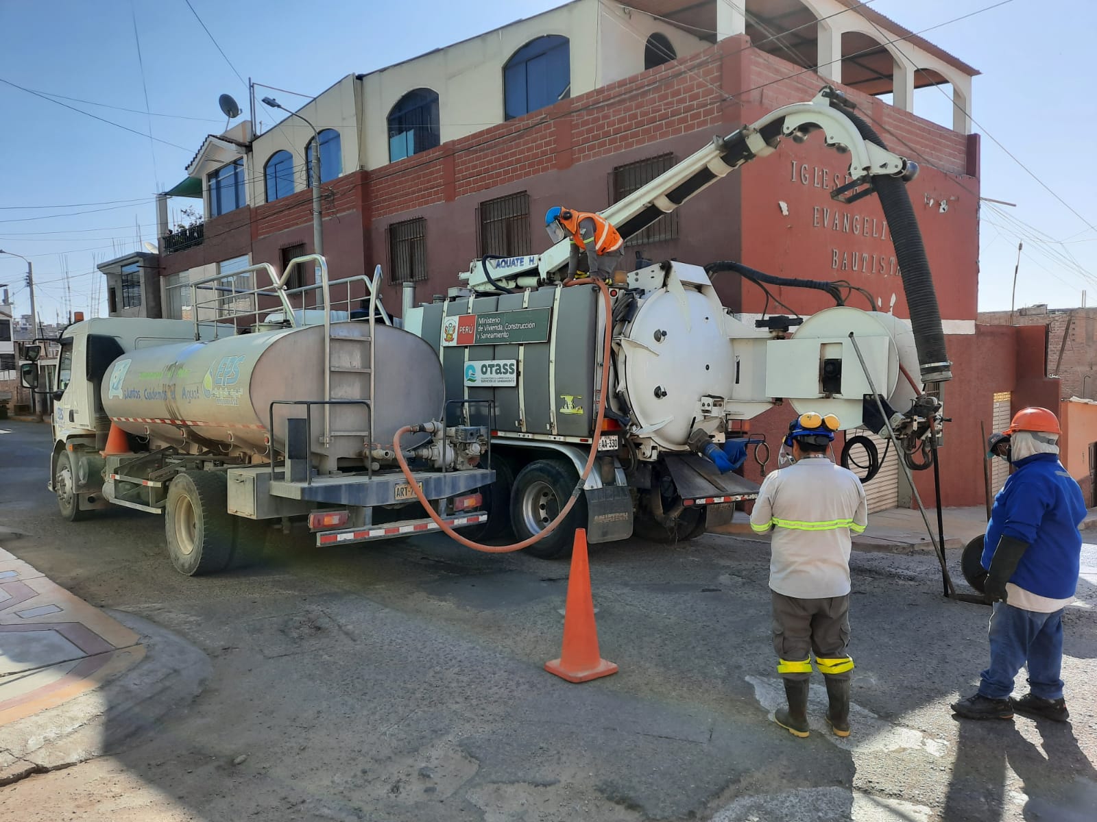 Más de 40 kilómetros de red de desagüe limpia Operación Alcantarillado en Moquegua